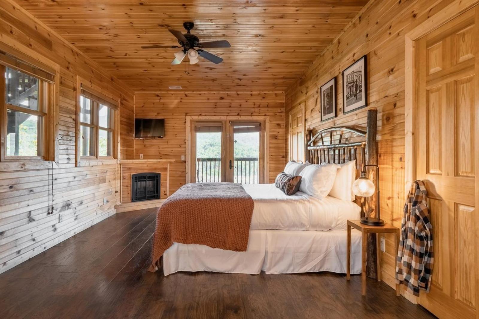 Hickory Ridge By Avantstay Incredible Private Elevated Cabin Sleeps 20 Gatlinburg Luaran gambar