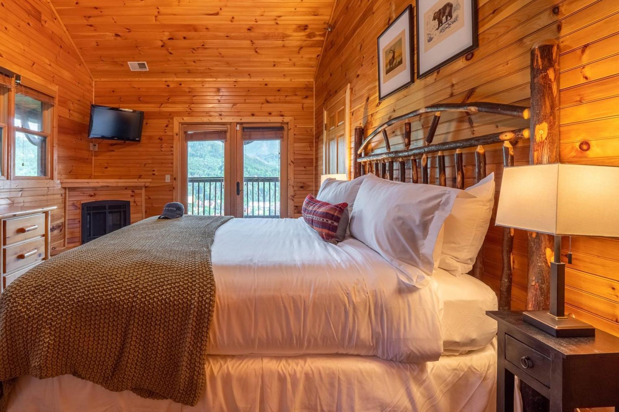 Hickory Ridge By Avantstay Incredible Private Elevated Cabin Sleeps 20 Gatlinburg Luaran gambar
