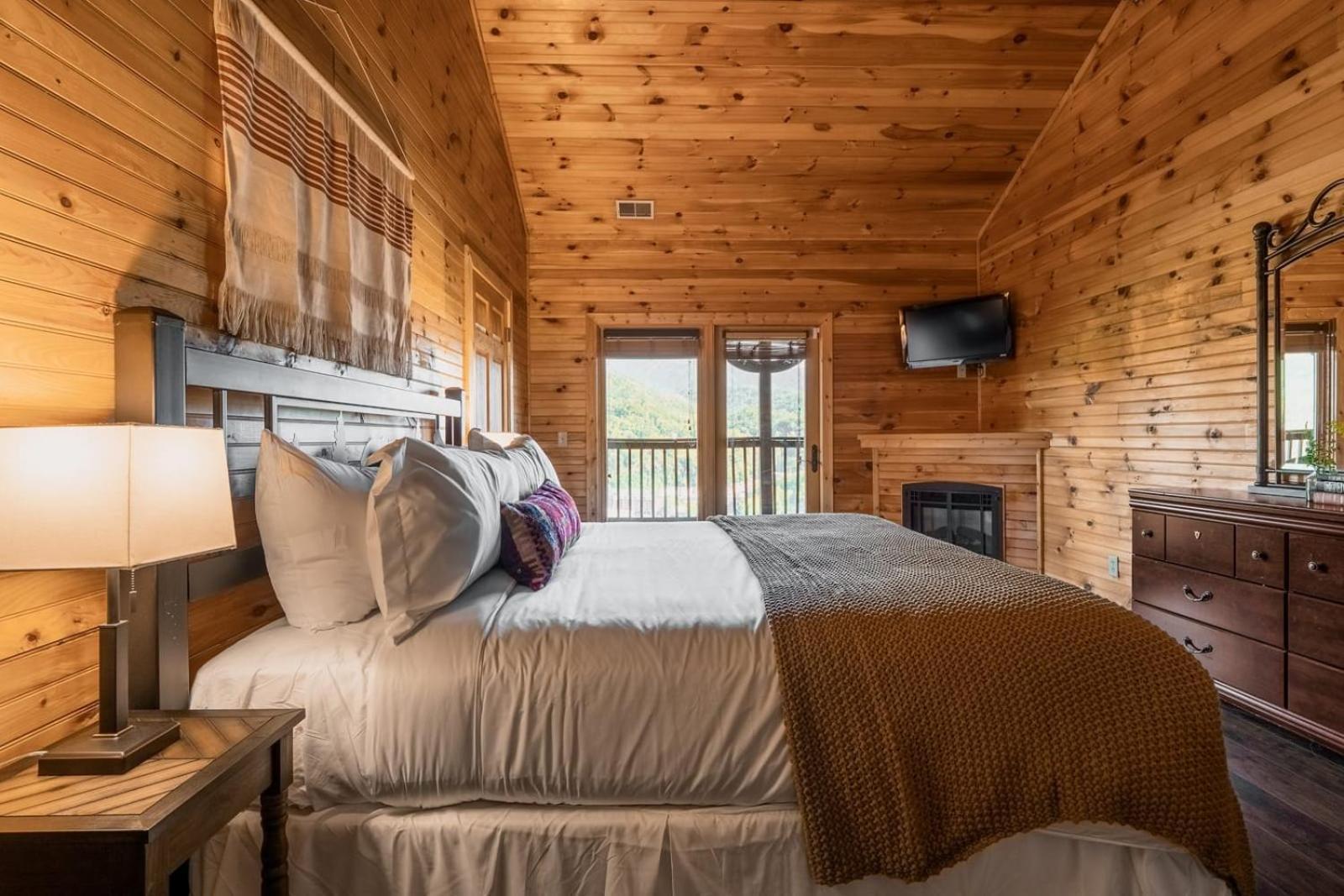Hickory Ridge By Avantstay Incredible Private Elevated Cabin Sleeps 20 Gatlinburg Luaran gambar