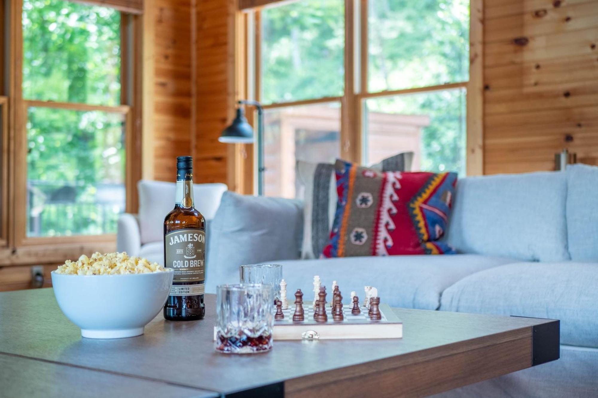 Hickory Ridge By Avantstay Incredible Private Elevated Cabin Sleeps 20 Gatlinburg Luaran gambar
